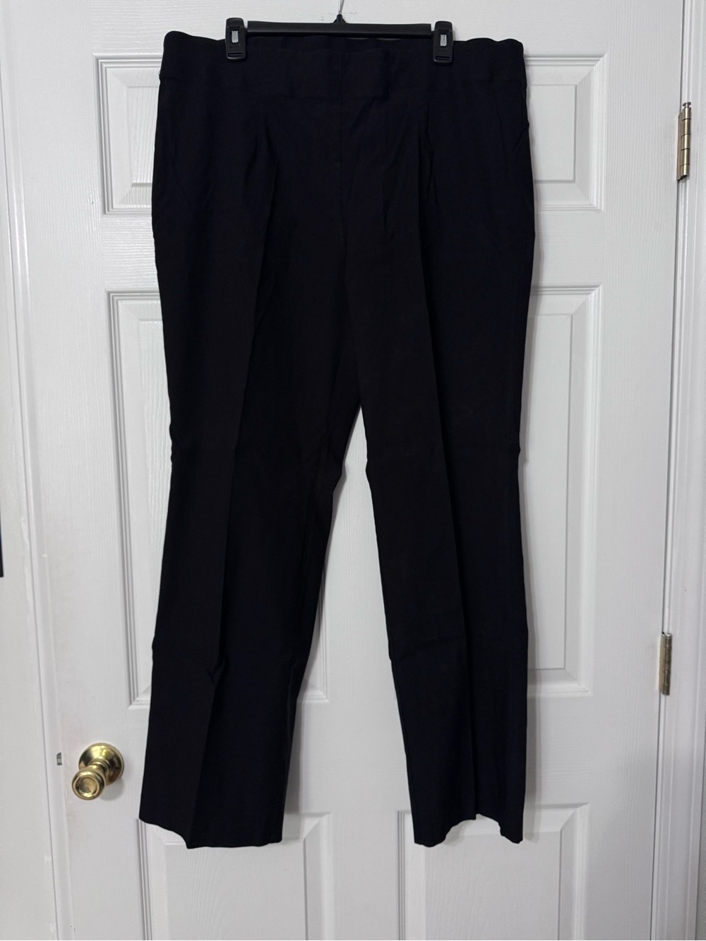 Women’s Black Pull-On Dress Pants - Straight fit